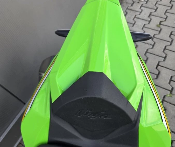 Angebot Kawasaki Ninja ZX-4RR Bild 7: Angebot Kawasaki Ninja ZX-4RR