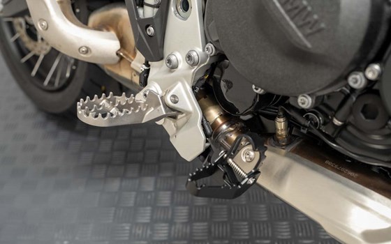 Motorrad Occasion BMW F 900 GS - Bild 6