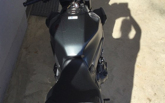 Gebrauchtmotorrad Honda CB650R - Bild 8 Gebrauchtmotorrad Honda CB650R - Bild 8