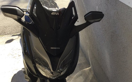 Gebrauchtmotorrad Honda Forza 350 - Bild 10 Gebrauchtmotorrad Honda Forza 350 - Bild 10
