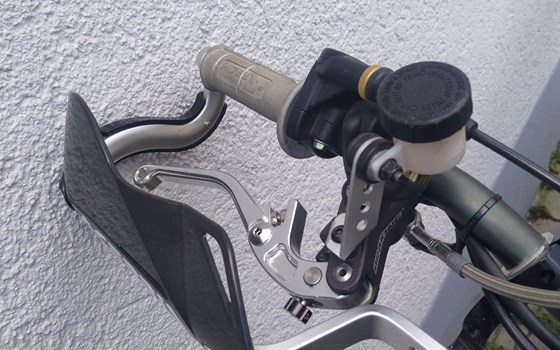 Motorrad Occasion CCM 604/640 Supermoto - Bild 2