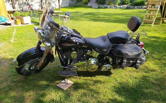Gebrauchtmotorrad Harley-Davidson Softail Heritage Classic FLSTC - Bild 1 Gebrauchtmotorrad Harley-Davidson Softail Heritage Classic FLSTC - Bild 1