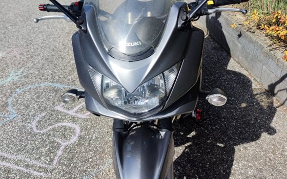 Gebrauchtmotorrad Suzuki Bandit 650S - Bild 4 Gebrauchtmotorrad Suzuki Bandit 650S - Bild 4