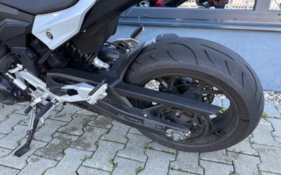 Gebrauchtmotorrad BMW F 900 R - Bild 10
