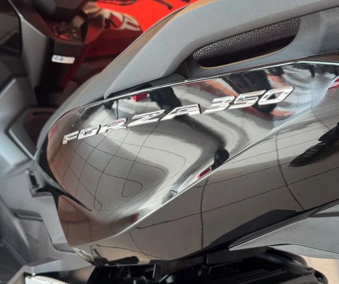 Angebot Honda Forza 350 Bild 9: Angebot Honda Forza 350