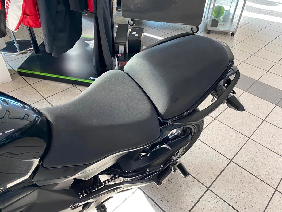 Angebot Kawasaki ER-6n Bild 7: Angebot Kawasaki ER-6n