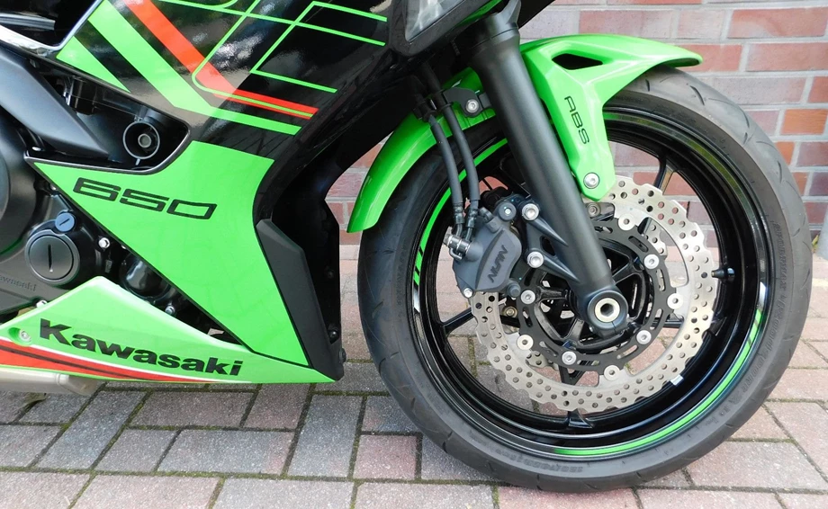 Angebot Kawasaki Ninja 650 Bild 9: Angebot Kawasaki Ninja 650