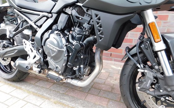 Gebrauchtmotorrad Suzuki GSX-8S - Bild 10