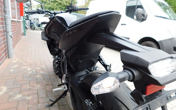 Gebrauchtmotorrad Suzuki GSX-8S - Bild 15