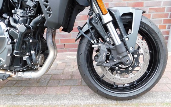 Gebrauchtmotorrad Suzuki GSX-8S - Bild 9