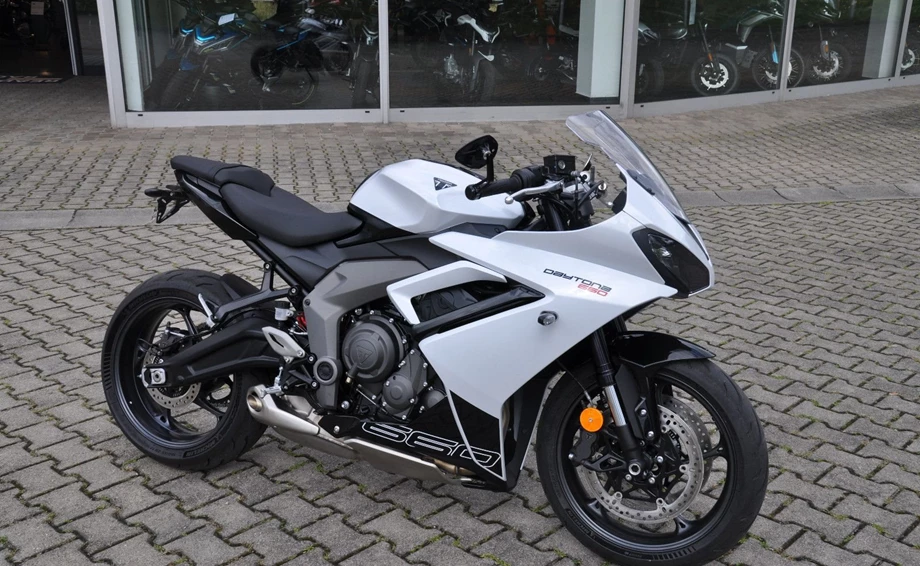 Angebot Triumph Daytona 660 Bild 1: Angebot Triumph Daytona 660