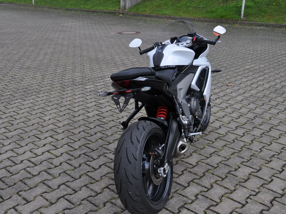 Angebot Triumph Daytona 660 Bild 9: Angebot Triumph Daytona 660