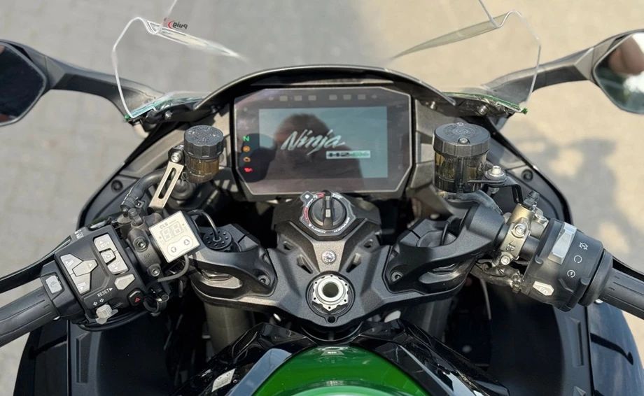Angebot Kawasaki Ninja H2 SX SE Bild 13: Angebot Kawasaki Ninja H2 SX SE