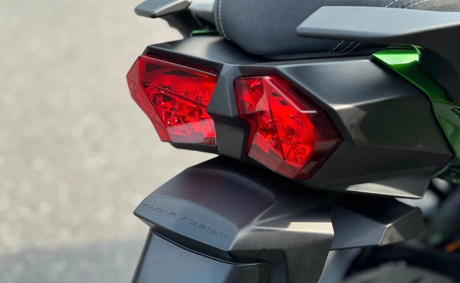 Angebot Kawasaki Ninja H2 SX SE Bild 26: Angebot Kawasaki Ninja H2 SX SE