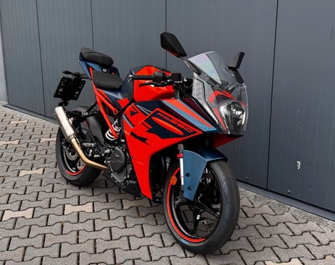 zum Vergrössern bitte anklicken!