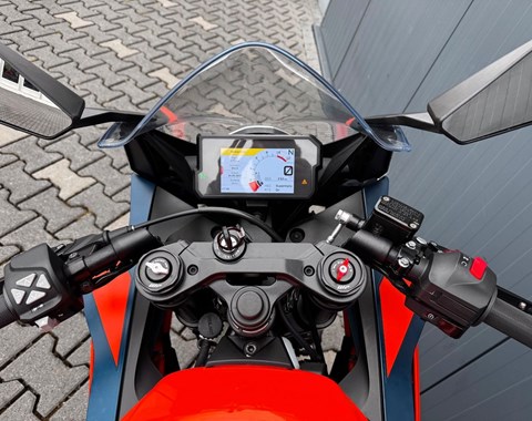 zum Vergrössern bitte anklicken!