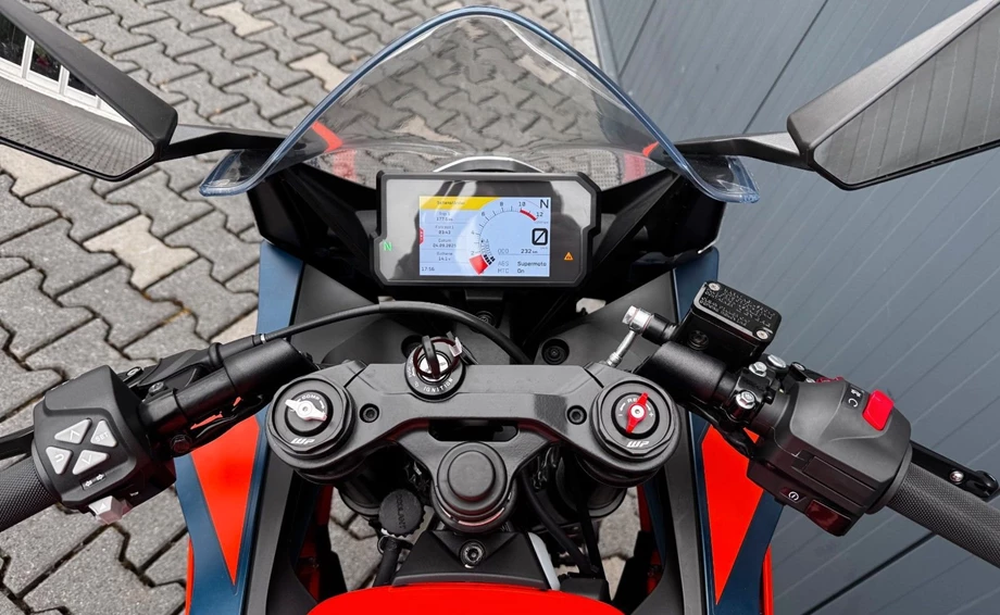 Angebot KTM RC 390 Bild 4: Angebot KTM RC 390