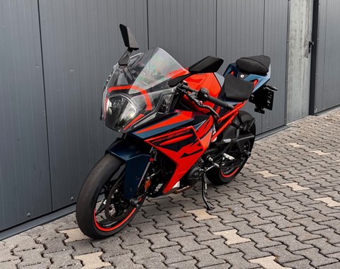 zum Vergrössern bitte anklicken!