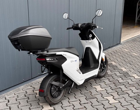 zum Vergrössern bitte anklicken!