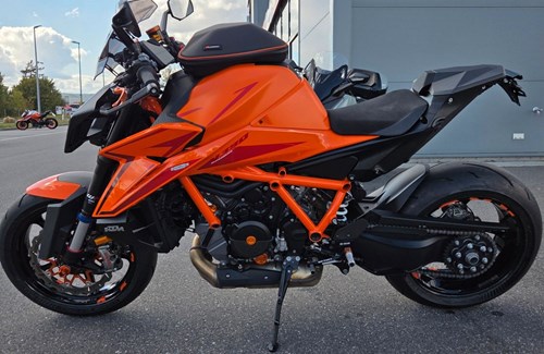Gebrauchtmotorrad KTM 1390 Super Duke R EVO