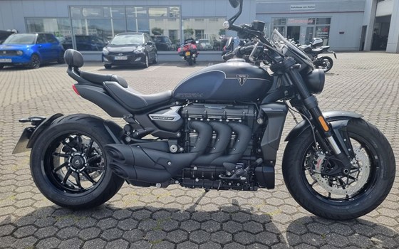 Gebrauchtmotorrad Triumph Rocket 3 Storm GT - Bild 2