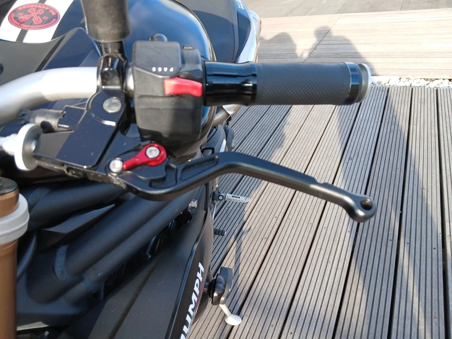 Angebot Triumph Speed Triple R Bild 10: Angebot Triumph Speed Triple R