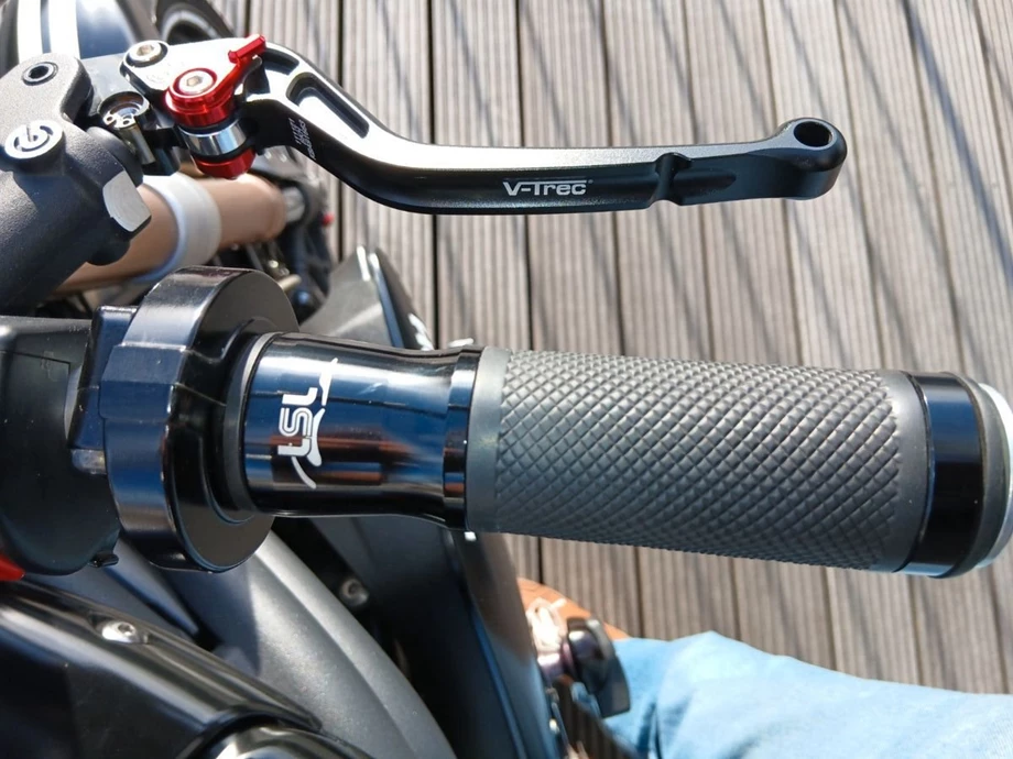 Angebot Triumph Speed Triple R Bild 14: Angebot Triumph Speed Triple R