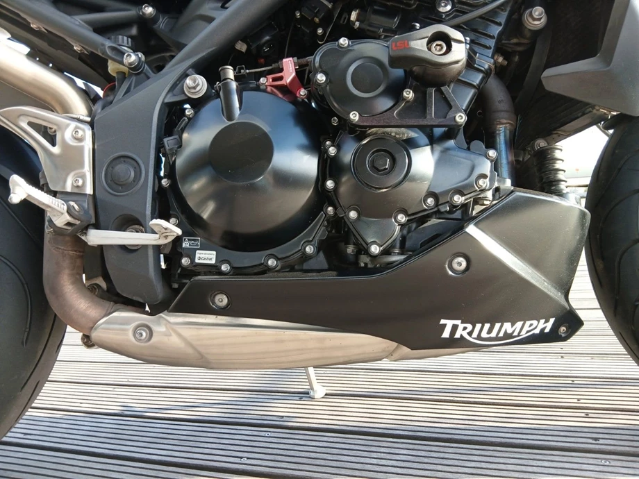 Angebot Triumph Speed Triple R Bild 17: Angebot Triumph Speed Triple R