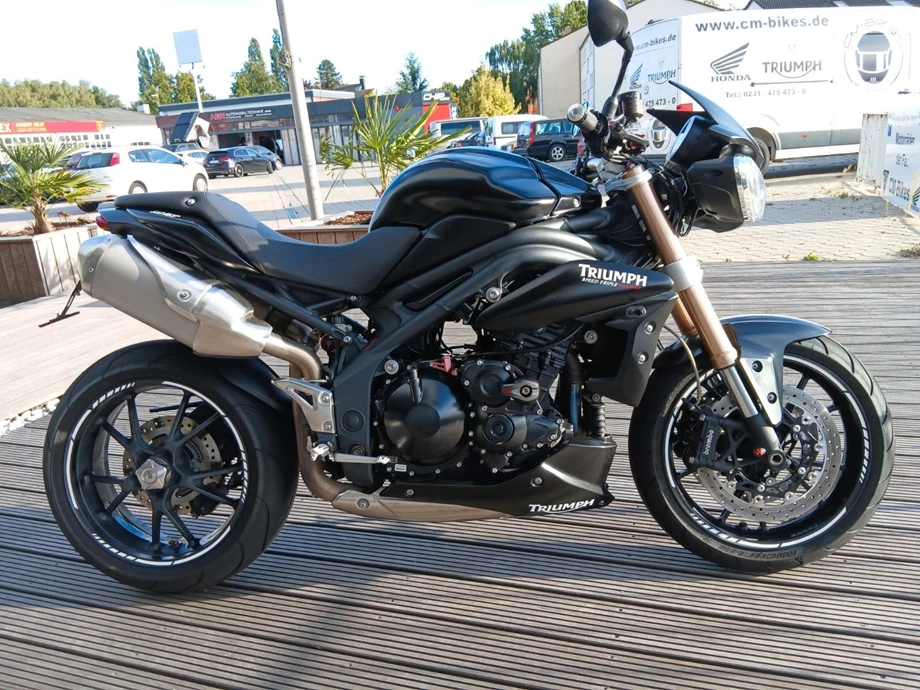 Angebot Triumph Speed Triple R Bild 2: Angebot Triumph Speed Triple R