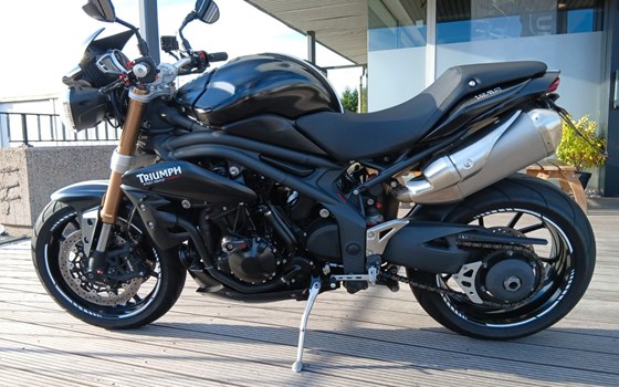 Gebrauchtmotorrad Triumph Speed Triple R - Bild 4