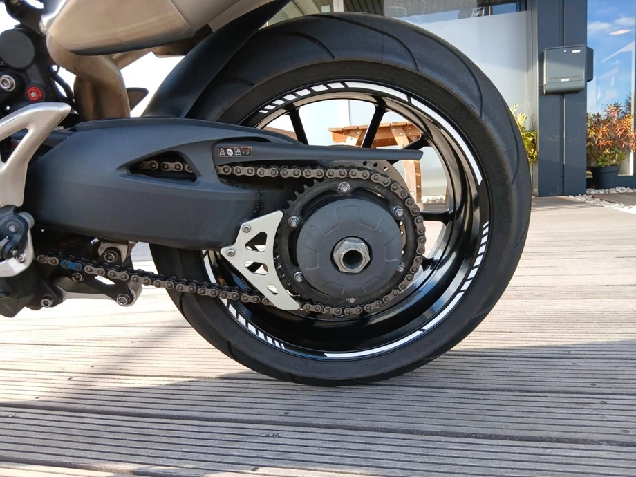 Angebot Triumph Speed Triple R Bild 6: Angebot Triumph Speed Triple R