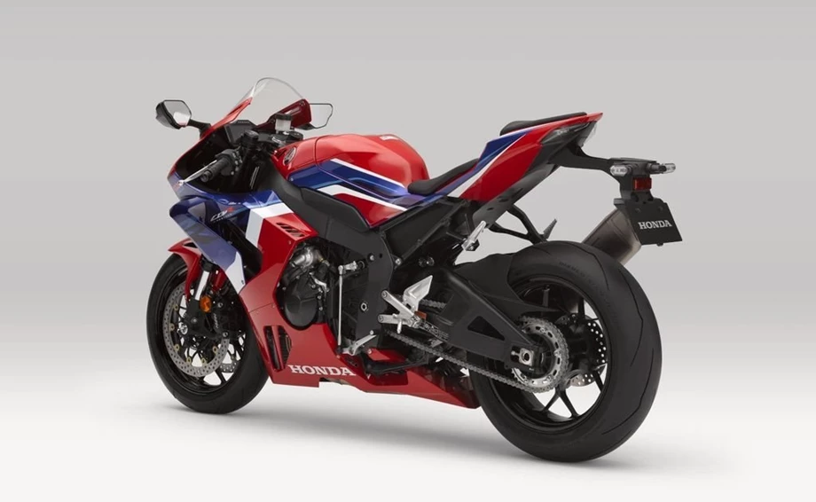Offer Honda CBR1000RR-R Fireblade Bild 3: Offer Honda CBR1000RR-R Fireblade