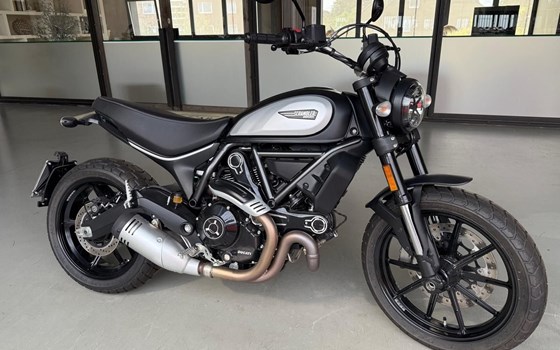 Gebrauchtmotorrad Ducati Scrambler Icon Dark - Bild 1