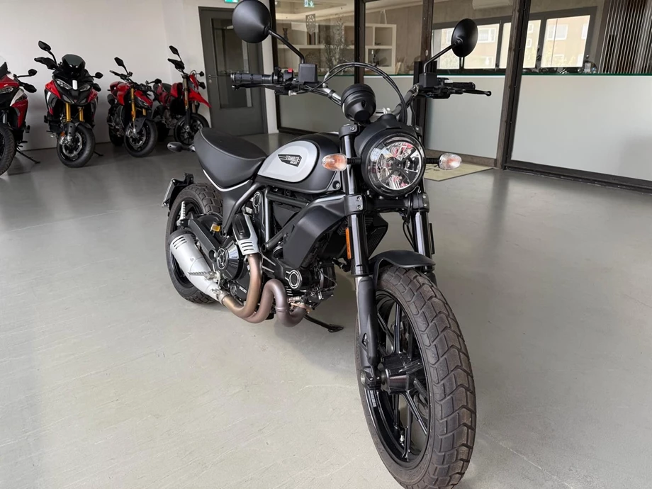 Angebot Ducati Scrambler Icon Dark Bild 2: Angebot Ducati Scrambler Icon Dark