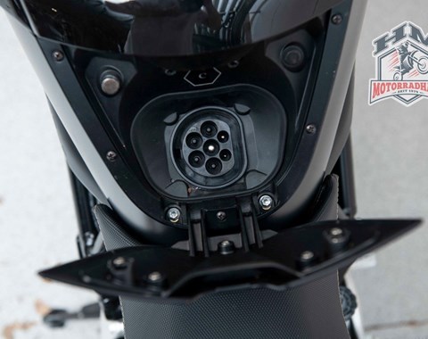 zum Vergrössern bitte anklicken!