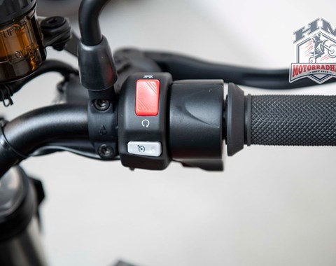 zum Vergrössern bitte anklicken!