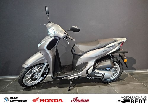 Honda SH Mode 125