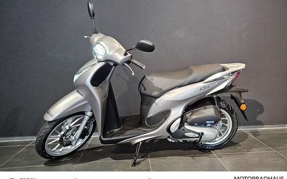 Gebrauchtmotorrad Honda SH Mode 125 - Bild 1