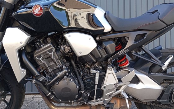 Gebrauchtmotorrad Honda CB 1000 R - Bild 10
