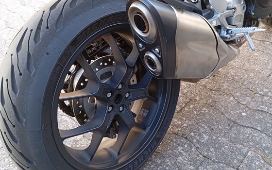 Gebrauchtmotorrad Honda CB 1000 R - Bild 12