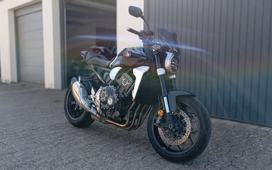 Gebrauchtmotorrad Honda CB 1000 R - Bild 2