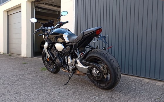 Gebrauchtmotorrad Honda CB 1000 R - Bild 6