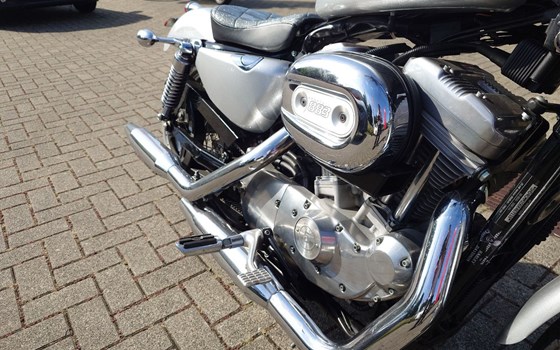 Gebrauchtmotorrad Harley-Davidson Sportster XL 883 - Bild 12
