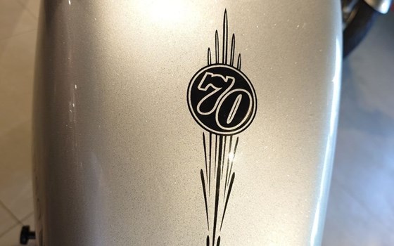 Gebrauchtmotorrad Harley-Davidson Sportster XL 883 - Bild 13