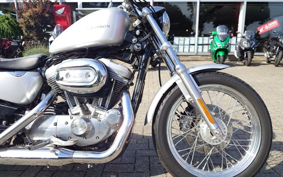 Gebrauchtmotorrad Harley-Davidson Sportster XL 883 - Bild 3