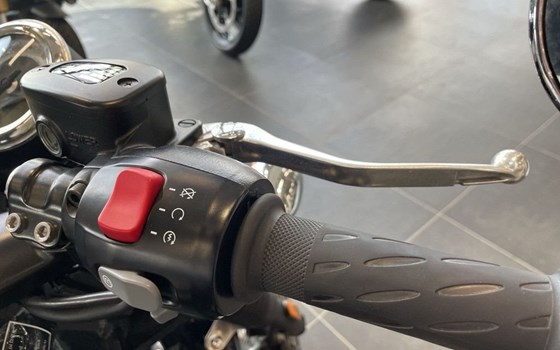 Gebrauchtmotorrad Triumph Thruxton 1200 - Bild 12