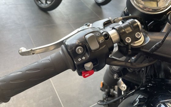 Gebrauchtmotorrad Triumph Thruxton 1200 - Bild 7