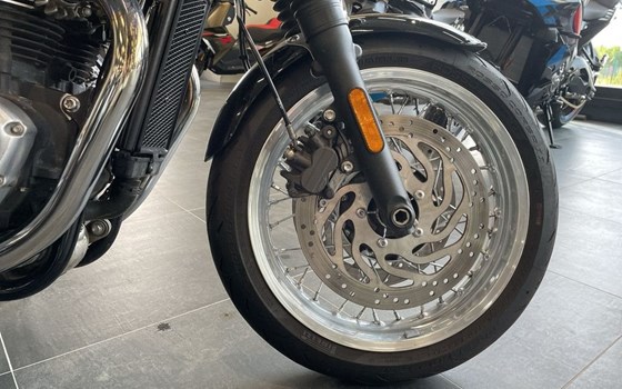 Gebrauchtmotorrad Triumph Thruxton 1200 - Bild 8