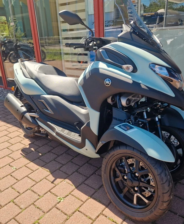 Yamaha Tricity 300