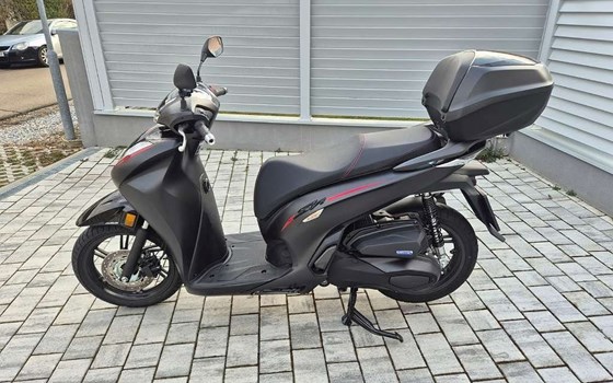Gebrauchtmotorrad Honda SH350i - Bild 1 Gebrauchtmotorrad Honda SH350i - Bild 1